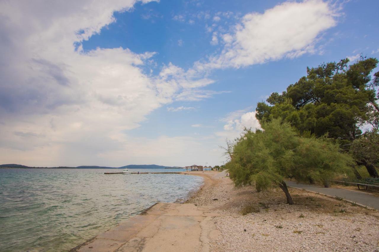 Apartment Seaside Zaboric Exterior foto